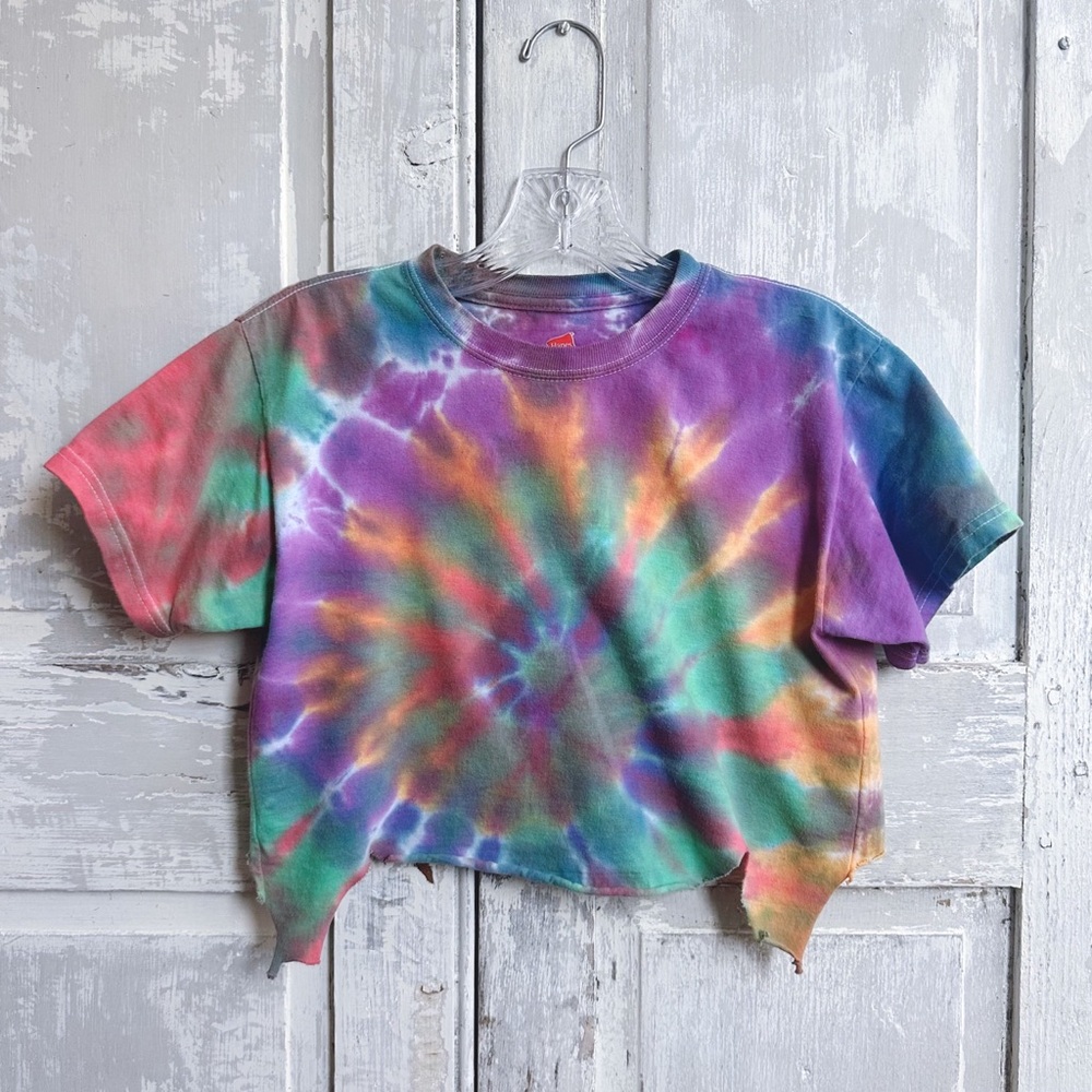 Hanes Tagless jagged cropped tie dye crop tee XS or XXS